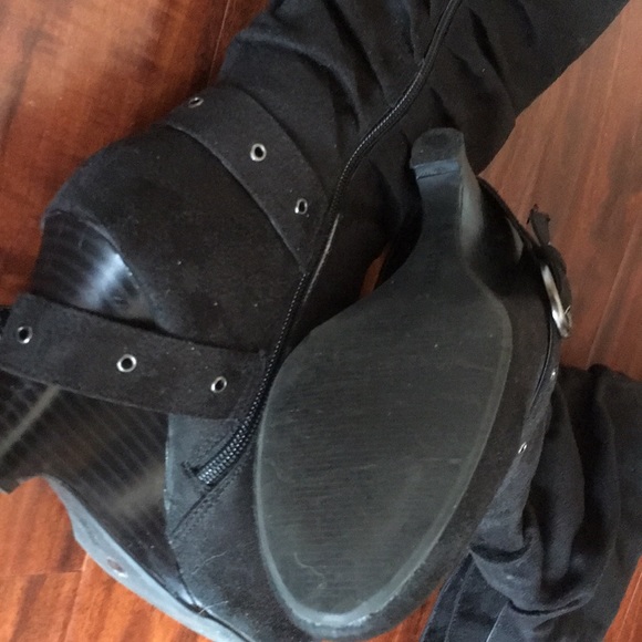 Black Suede Decree Suede Boots - Picture 6 of 6